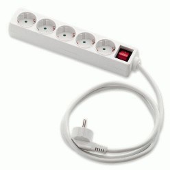 Удлинитель для сети на 5 розеток1,5м (Famatel-9.705)