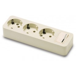 Блок розеток с заземлением на 3 гнезда (Famatel-2523)