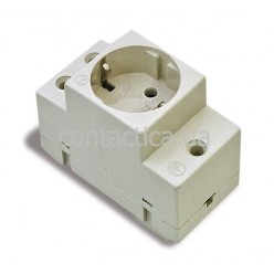 Розетка на DIN рейку 16A 250V