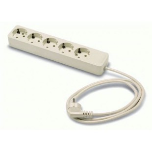 Удлинитель для сети на 5 розеток1,5м (Famatel-2605) Famatel